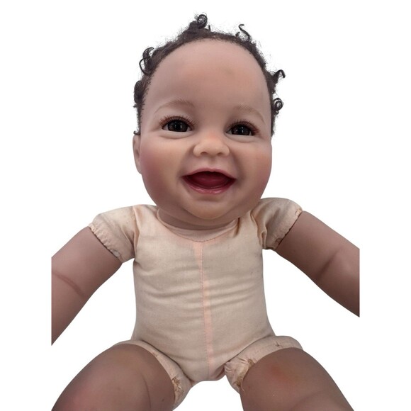 First Baby of the Year 2019 Reborn Doll  Ping Lau Ashton Drake Fast Shipping HTF - Picture 8 of 16